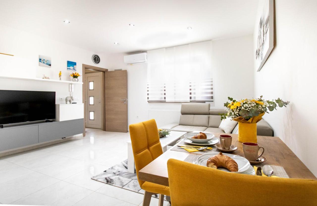 Apartment Juric Pula Ngoại thất bức ảnh